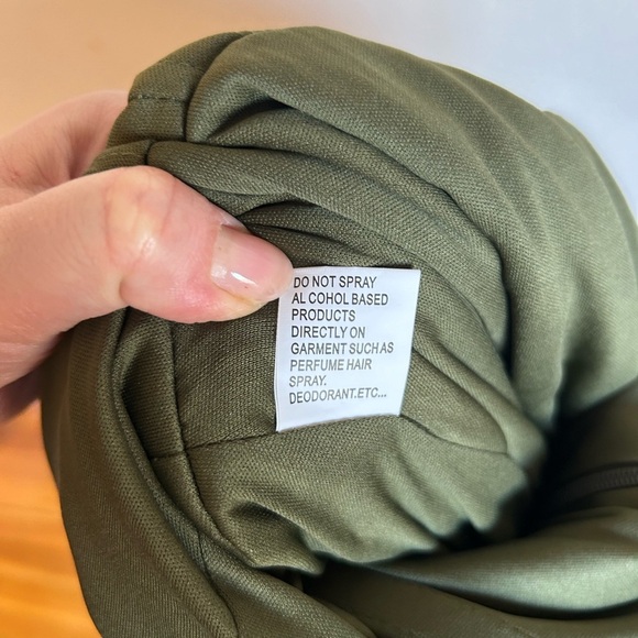 NWT MAC DUGGAL One Shoulder Sequin Midi Dress - Picture 8 of 9